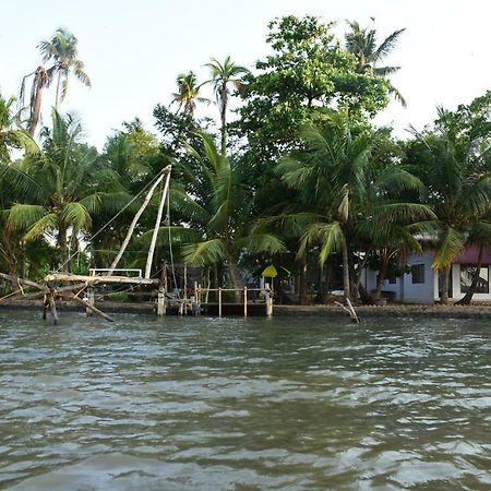 Cheenavala Fishing Homestay Kochi Zewnętrze zdjęcie