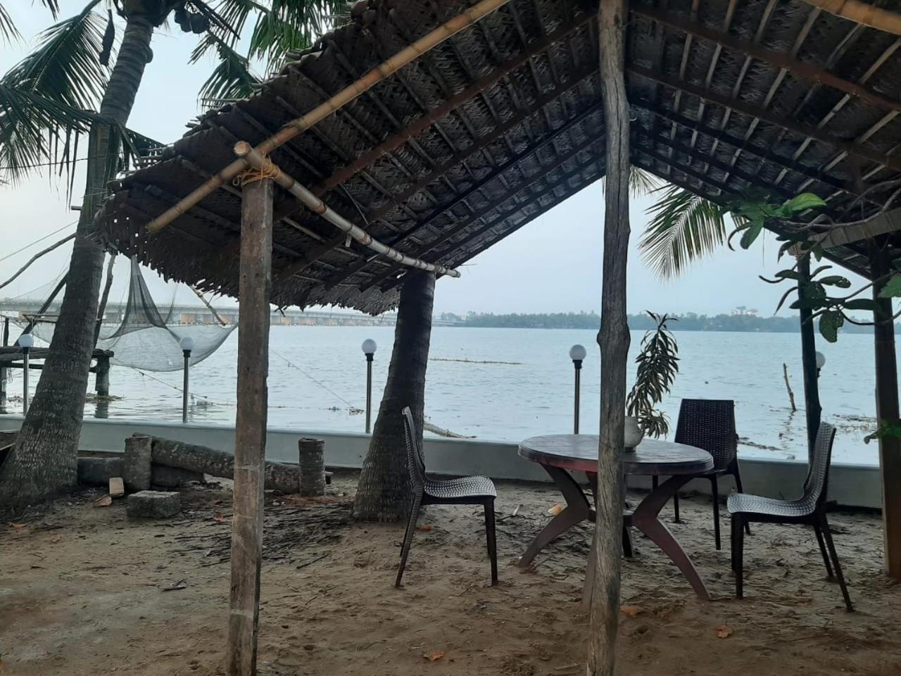 Cheenavala Fishing Homestay Kochi Zewnętrze zdjęcie